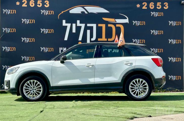 אאודי Q2