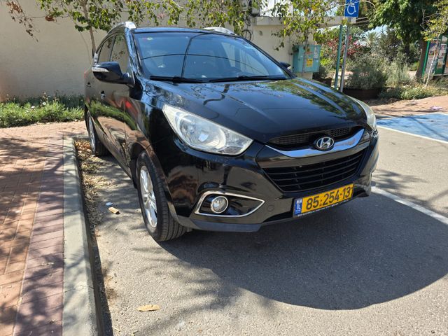 יונדאי ix35