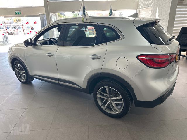 אם ג'י EHS PHEV