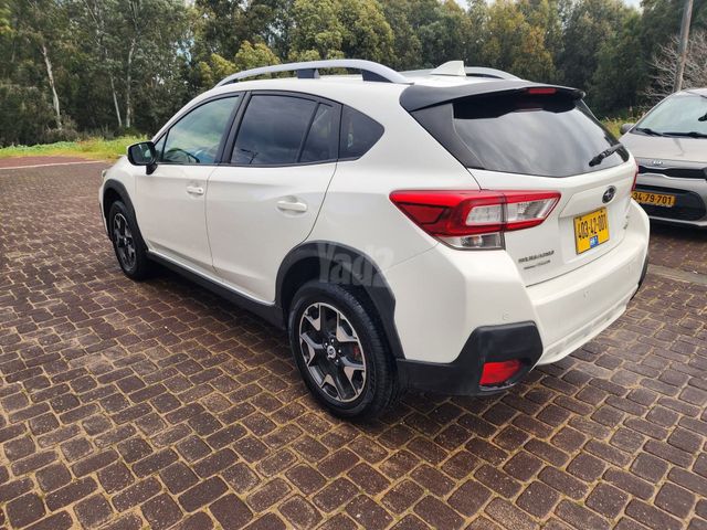 סובארו XV