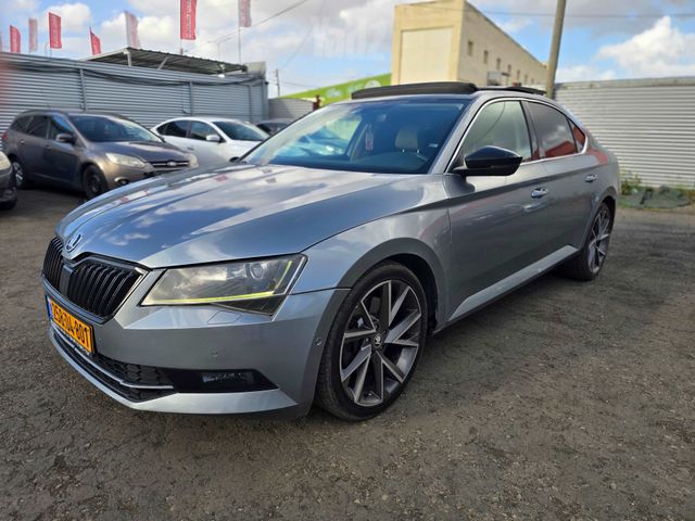 מודעת רכב סקודה סופרב