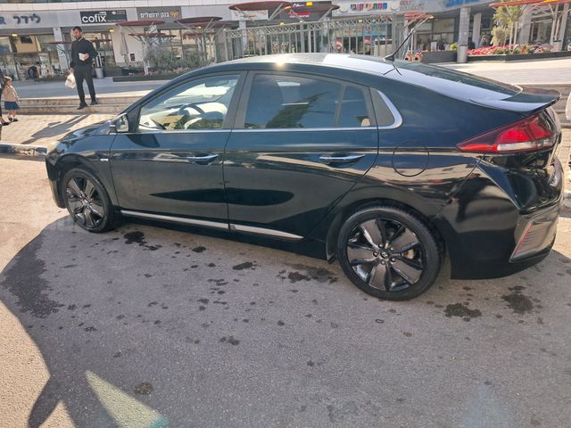 מודעת רכב יונדאי איוניק