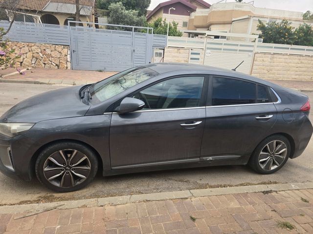 מודעת רכב יונדאי איוניק