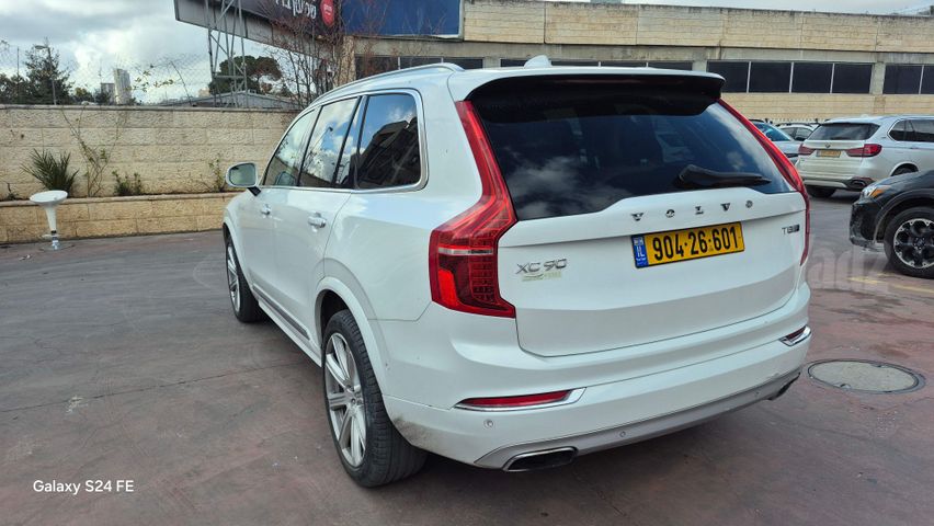 וולוו XC90