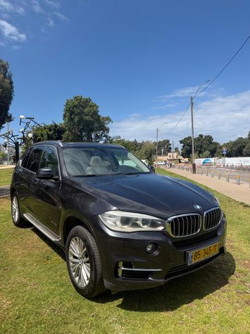 ב מ וו X5