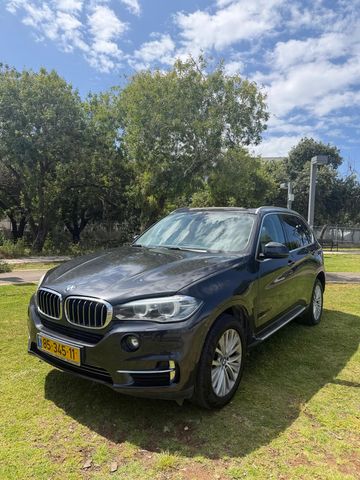 ב מ וו X5