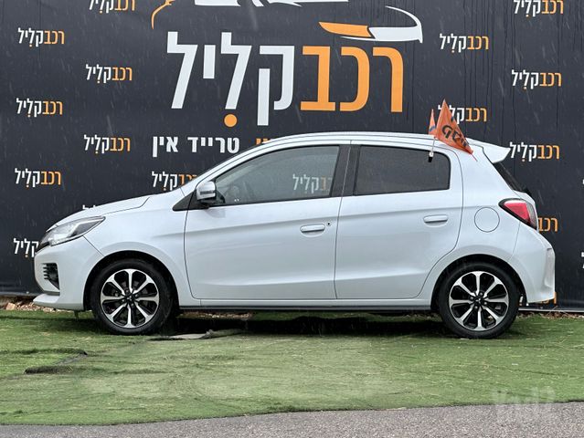 מיצובישי ספייס סטאר