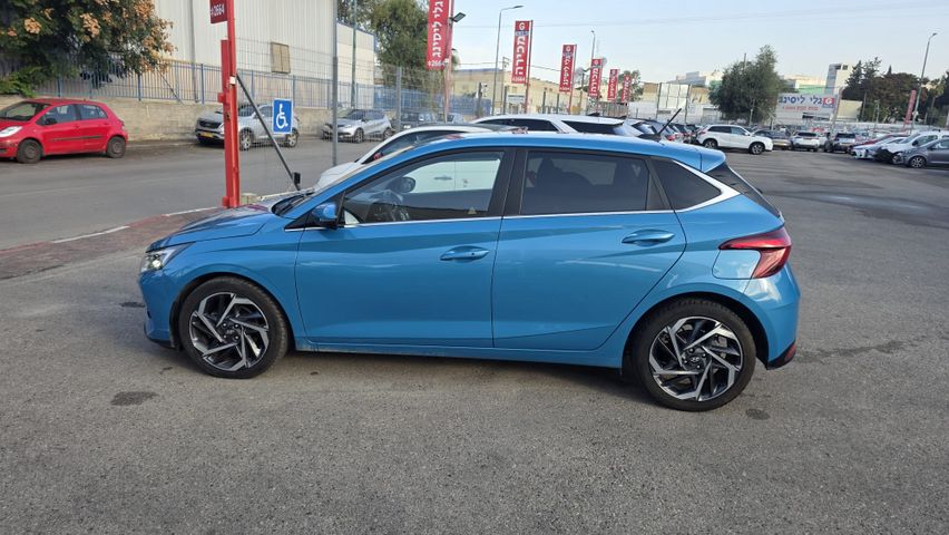 יונדאי i20