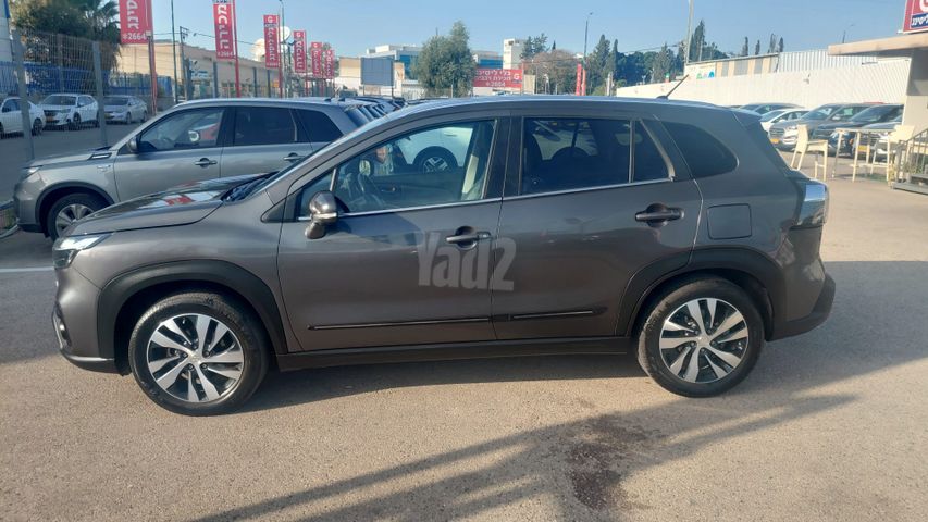 סוזוקי S-Cross