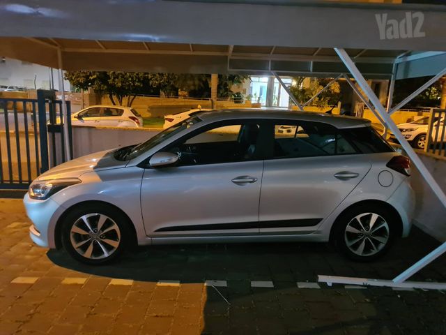 יונדאי i20