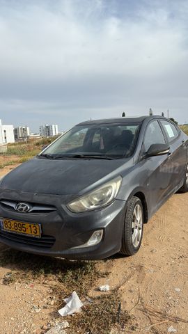 מודעת רכב יונדאי אקסנט i25