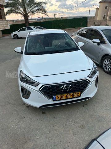 מודעת רכב יונדאי איוניק