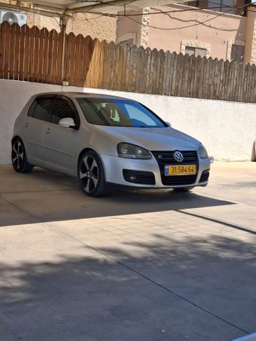 פולקסווגן גולף