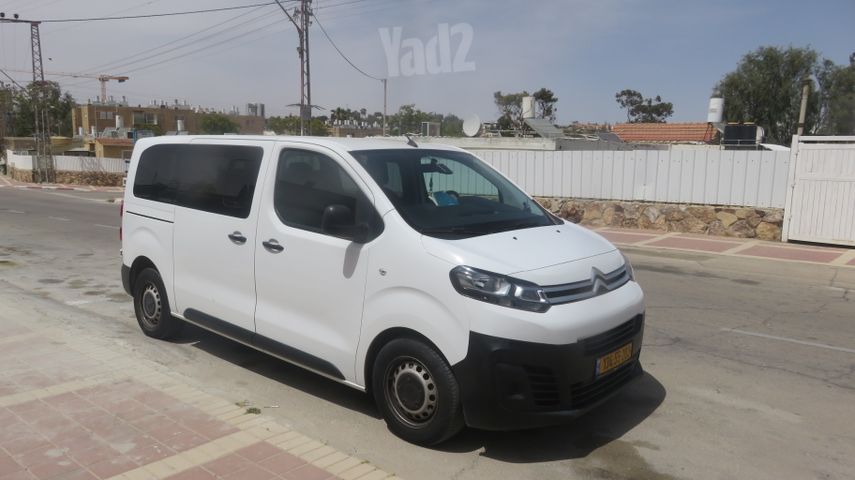 מודעת רכב סיטרואן ג'אמפי