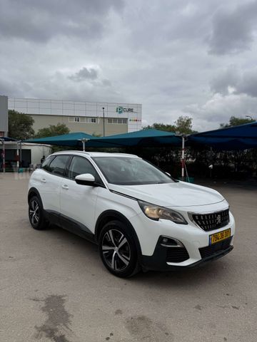 פיג'ו 3008