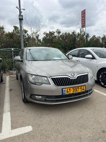 מודעת רכב סקודה סופרב