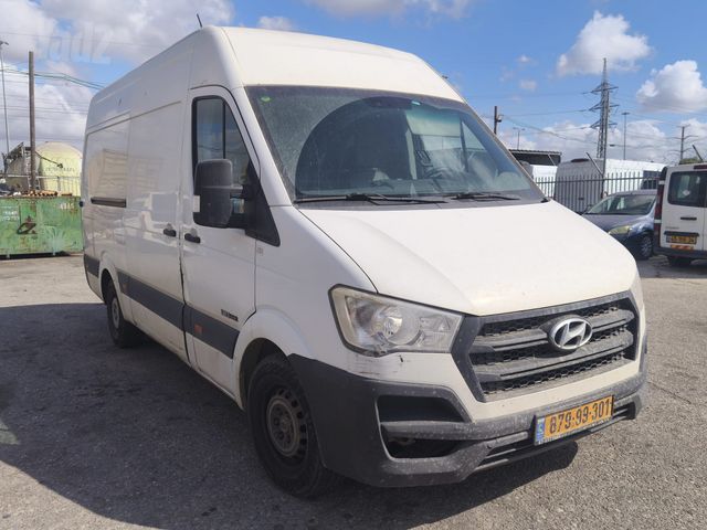 יונדאי H350