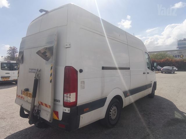 יונדאי H350