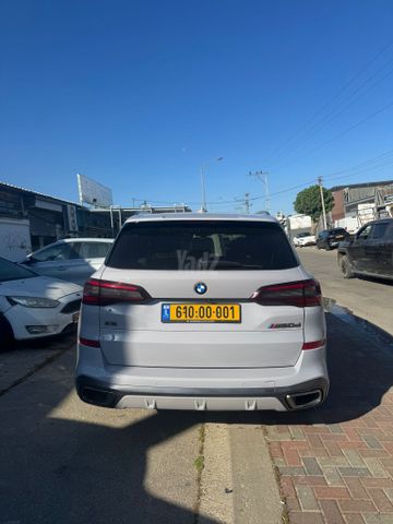 ב מ וו X5