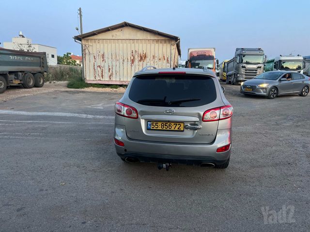 יונדאי סנטה פה
