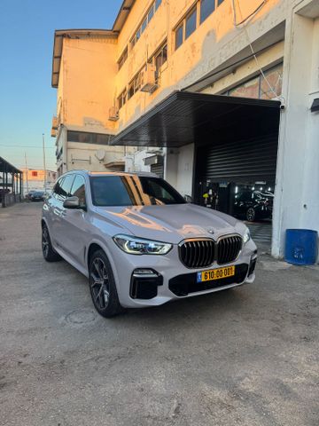 ב מ וו X5