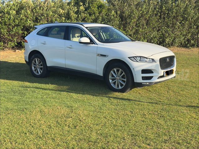 יגואר F-Pace