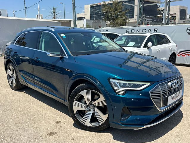 מודעת רכב אאודי E-tron