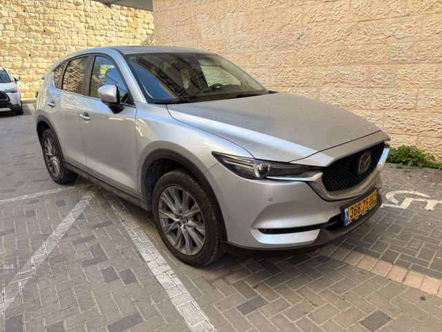 מודעת רכב מאזדה CX-5
