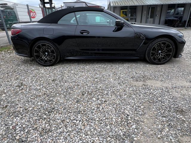 ב מ וו M4