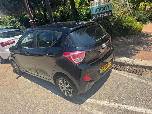 יונדאי i10