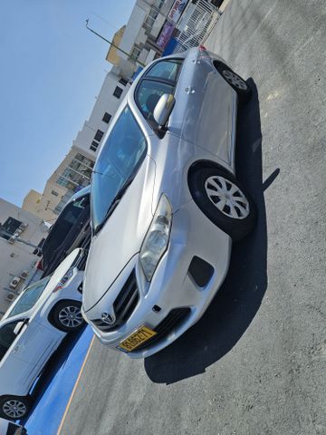 טויוטה קורולה