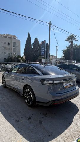פולקסווגן ID.7