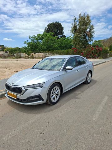 סקודה אוקטביה