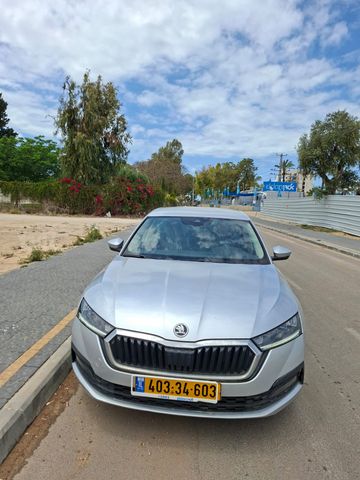 סקודה אוקטביה