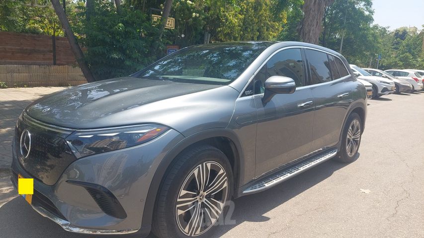 מרצדס-בנץ EQS SUV