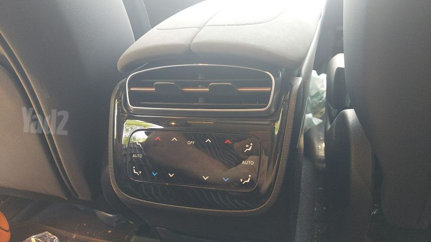 מרצדס-בנץ EQS SUV