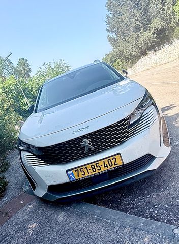 פיג'ו 3008