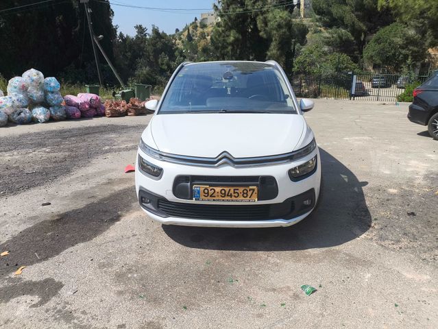 מודעת רכב סיטרואן C4 פיקאסו