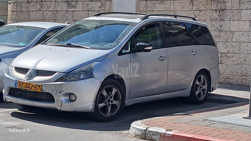 מודעת רכב מיצובישי גרנדיס