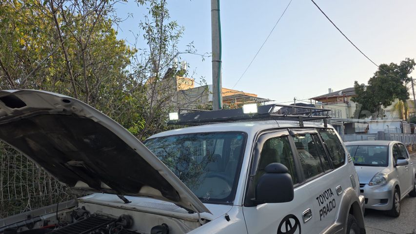 טויוטה לנד קרוזר