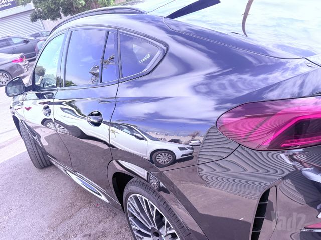 ב מ וו X6
