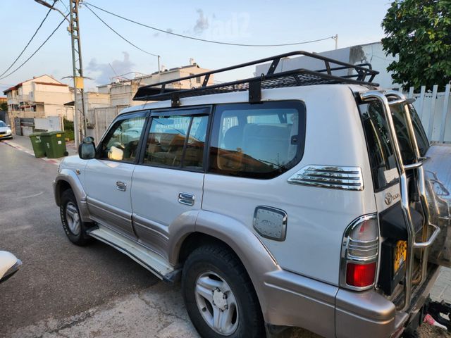 מודעת רכב טויוטה לנד קרוזר