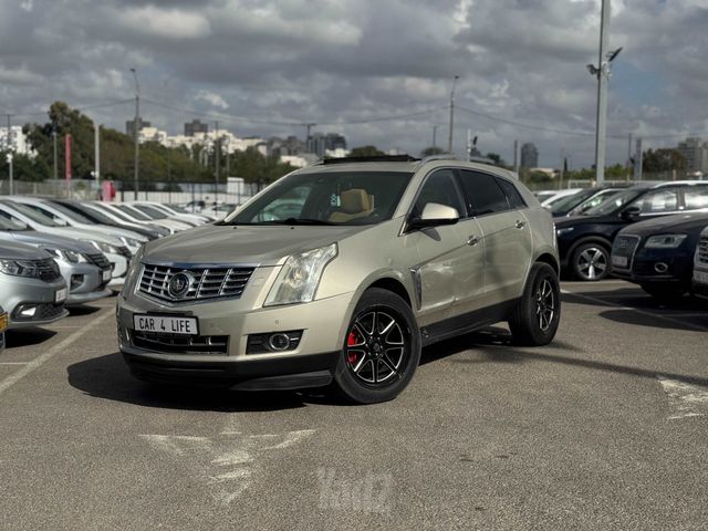 קאדילק SRX