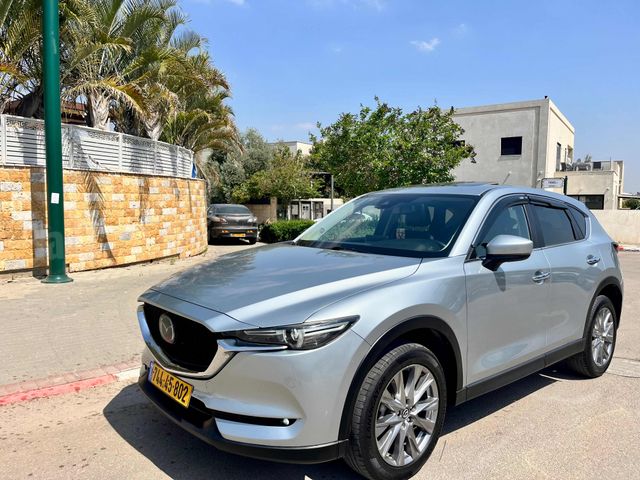 מודעת רכב מאזדה CX-5