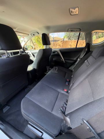 טויוטה RAV4