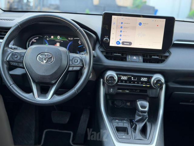 טויוטה RAV4