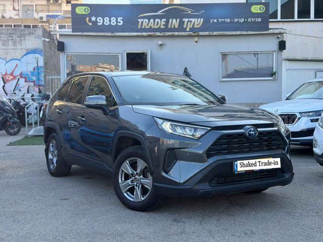 מודעת רכב טויוטה RAV4