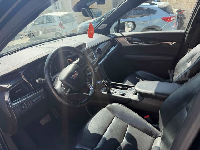 מודעת רכב קאדילק XT6