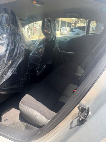 וולוו S60