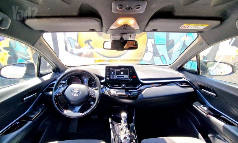 טויוטה C-HR